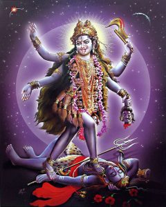 Mutter Kali, Entfernen Böse in uns, Stehen auf dem Körper von Shiva