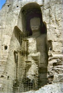 Bamyan boeddhabeelden. dat neusje eraf?
