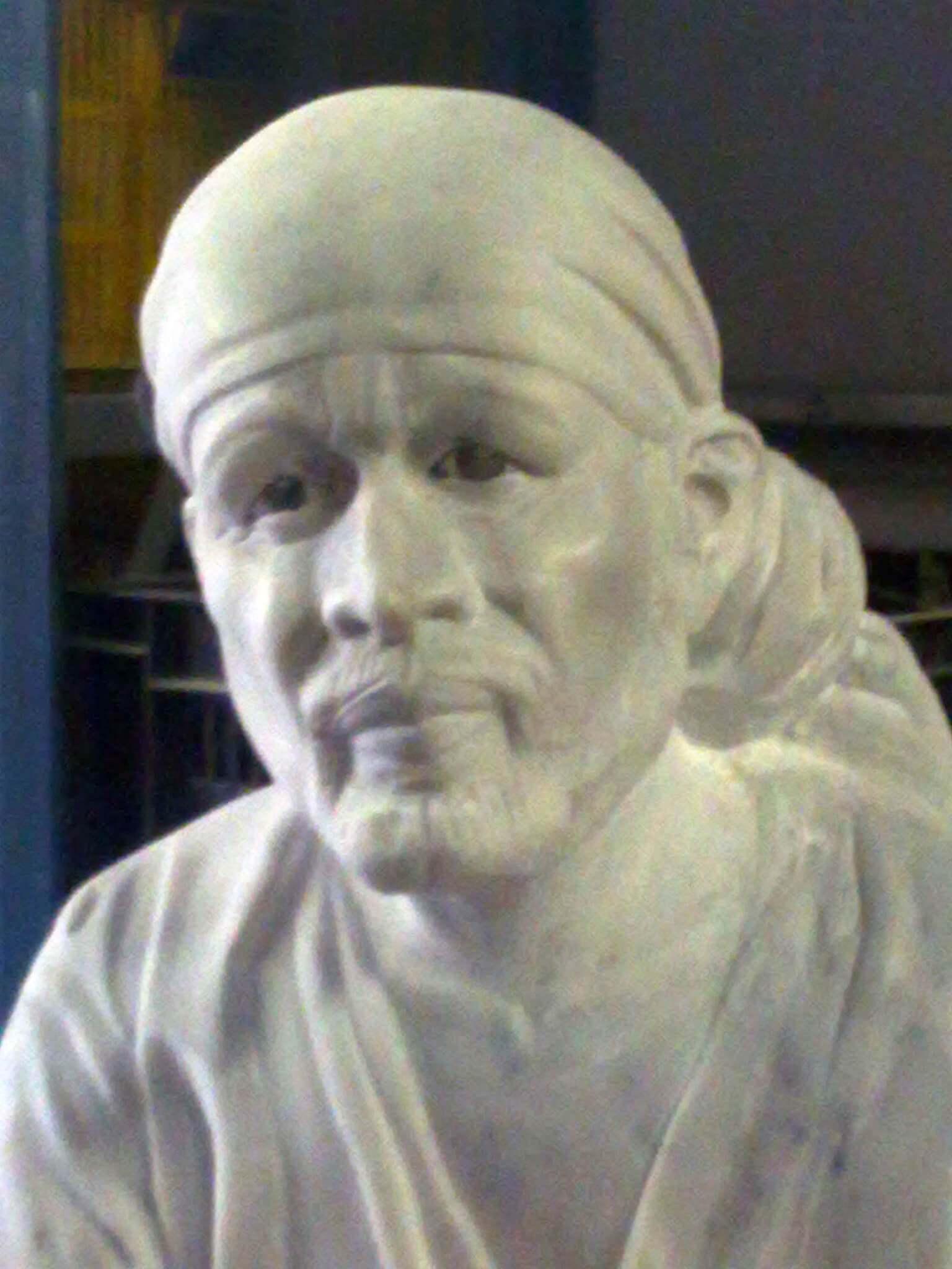 Shirdi Sai statue fine carving (1)