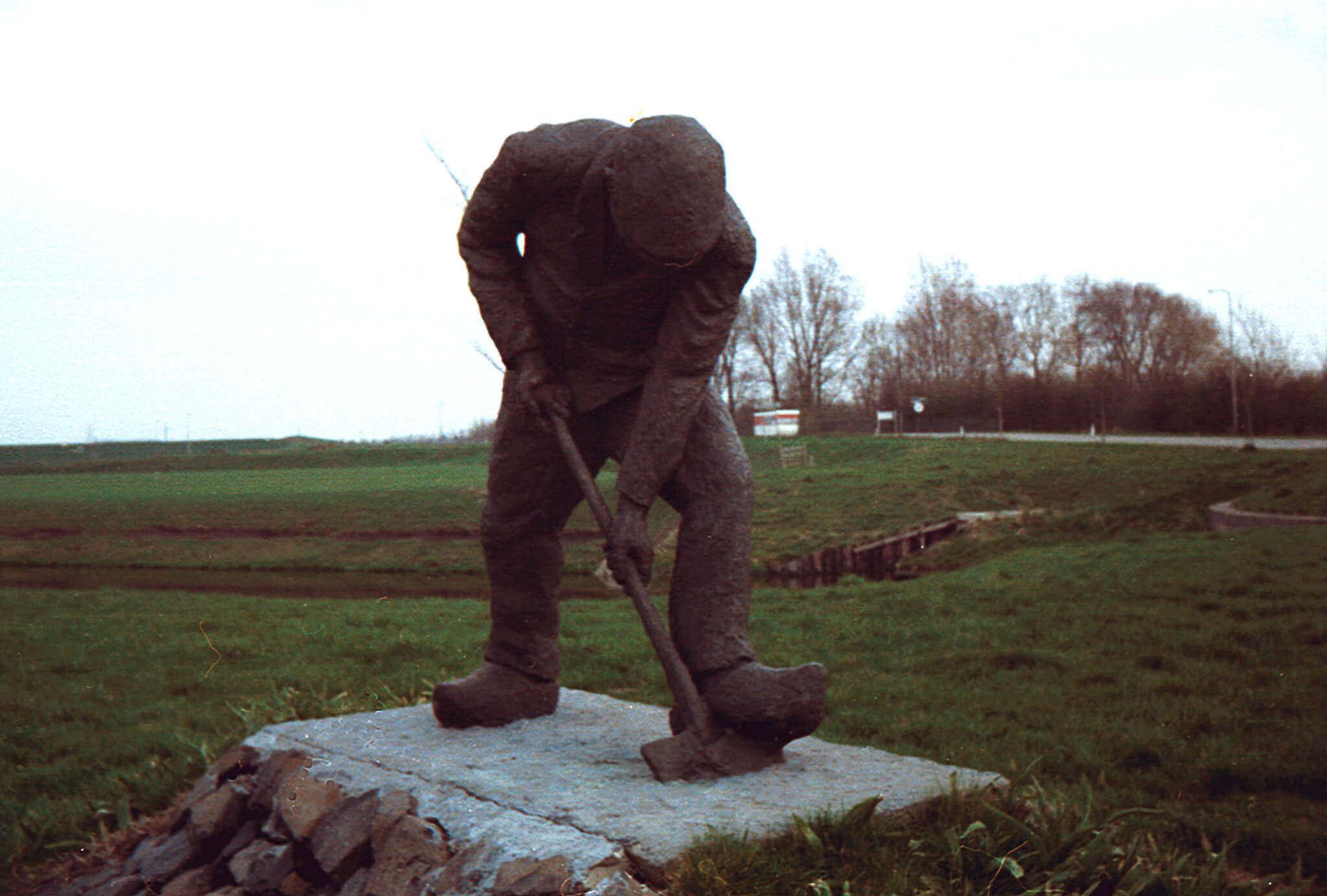 VanVelzen-Dijkwerker 1981