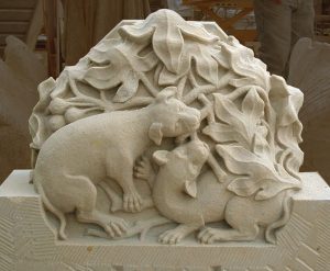 console met hondjes-zandsteen