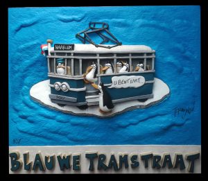 Gevelsteen Blauwe Tramstraat gepolychromeerd