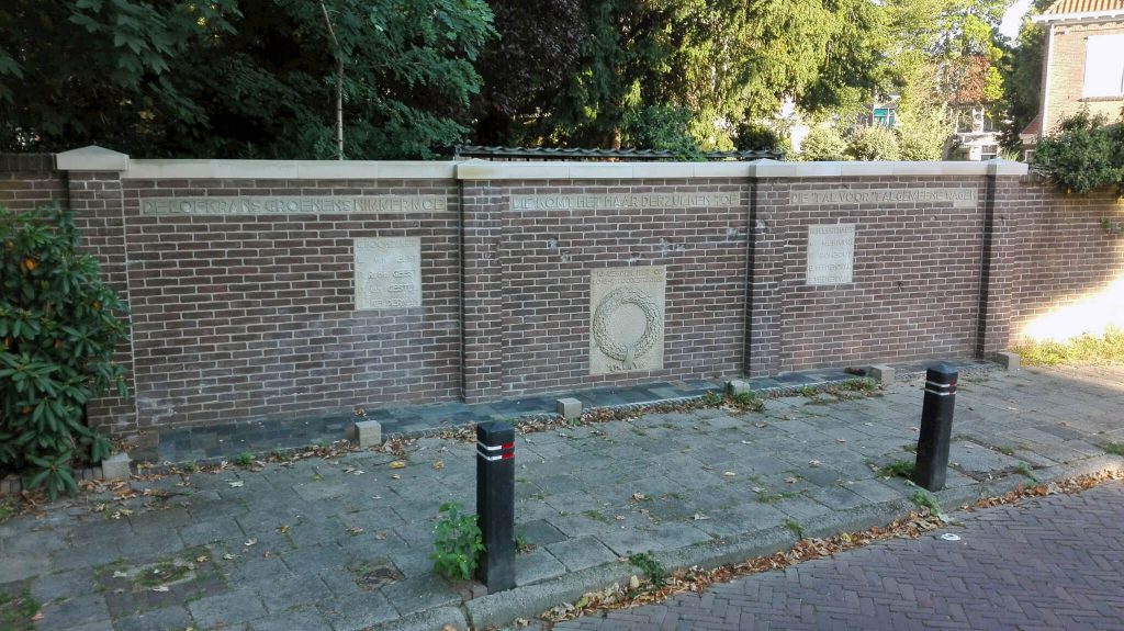Monument Appelweg -Die neue Situation: sand~~POS=TRUNC poer- in muurafdekkers