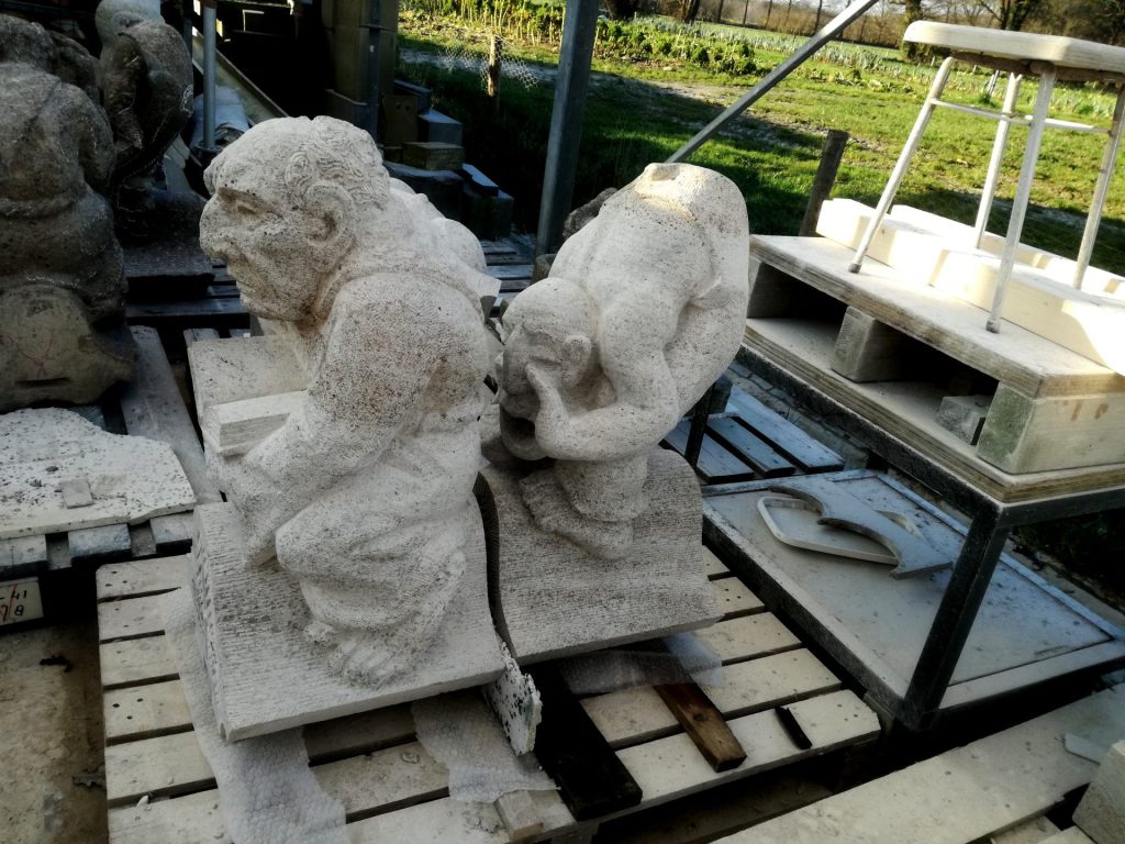 Kopieren Muschelkalksteen Luft arc Statuette Noah Roeper und Verzweifelte Mönch
