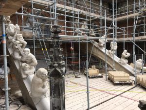 accorderen Lam Gods van luchtbogen met apostelen