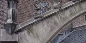 luchtboog 24, uitgezet en gebroken