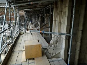 Steigerbezoek Eusebiuskerk accorderen luchtboogbeelden